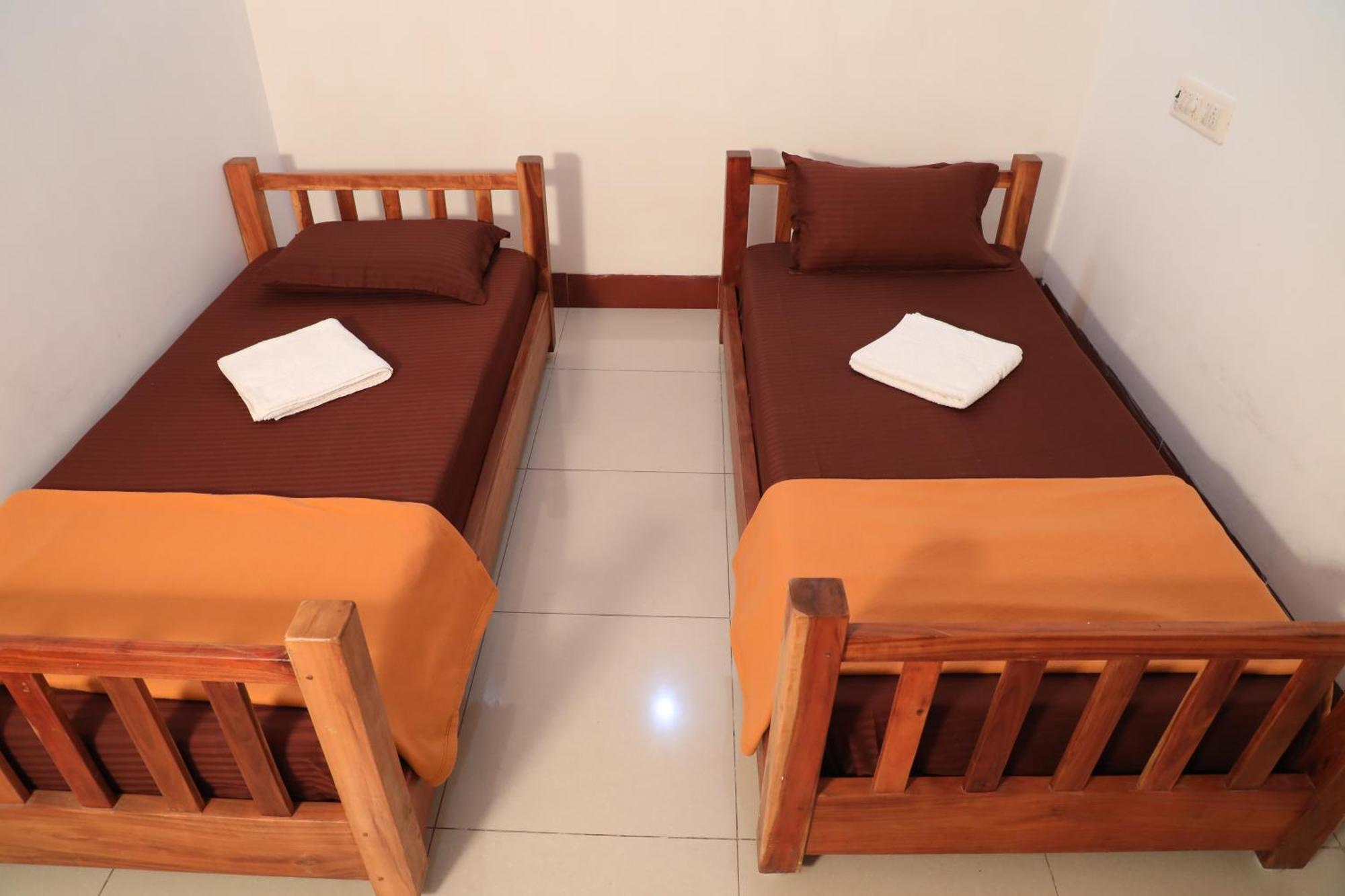 Hotel Manora Residency Pondicherry Exterior foto