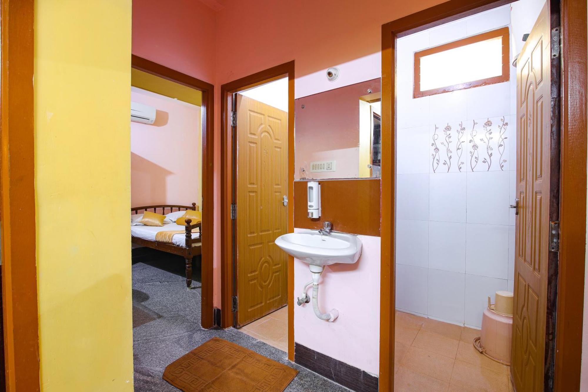 Hotel Manora Residency Pondicherry Exterior foto